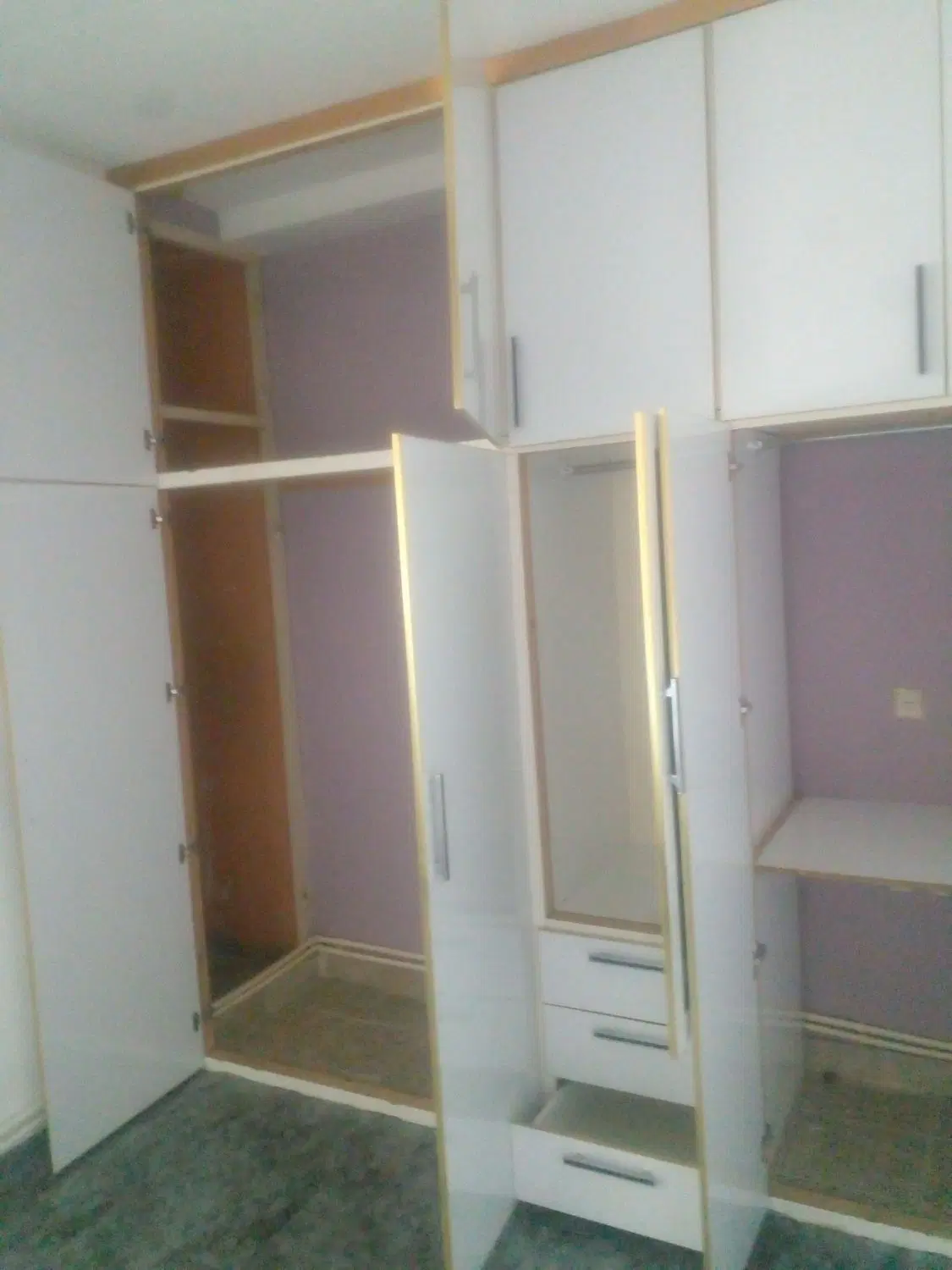 مسکن شکایت از مالکیت ملک و بنگاه داران گران فروش