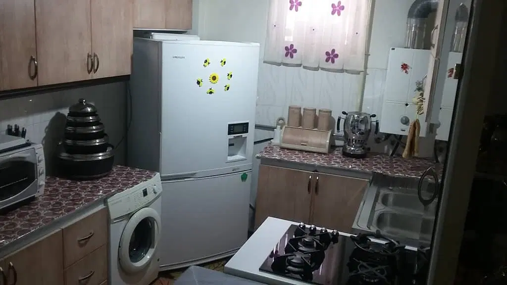 آپارتمان جنب هتل خاتم