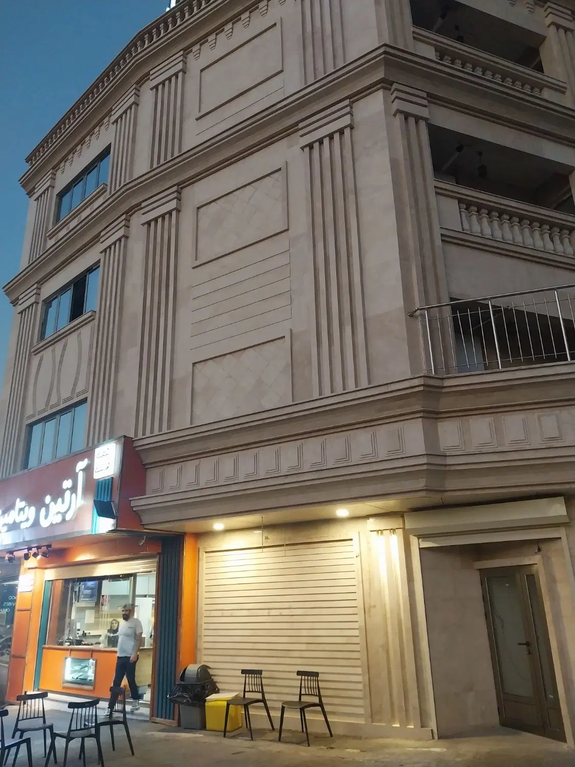 اجاره اپارتمان جلوی لاله پارک