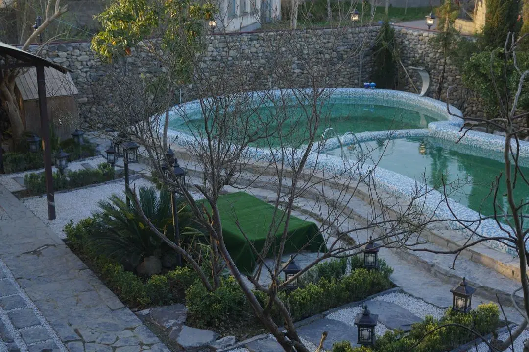 اجاره ویلای استخردار شبانه