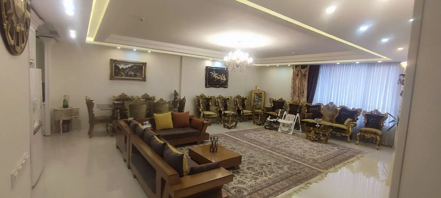 ۱۴۳متری فول. تک واحدی. ۲۰۰ متری حاشیه وکیل آباد