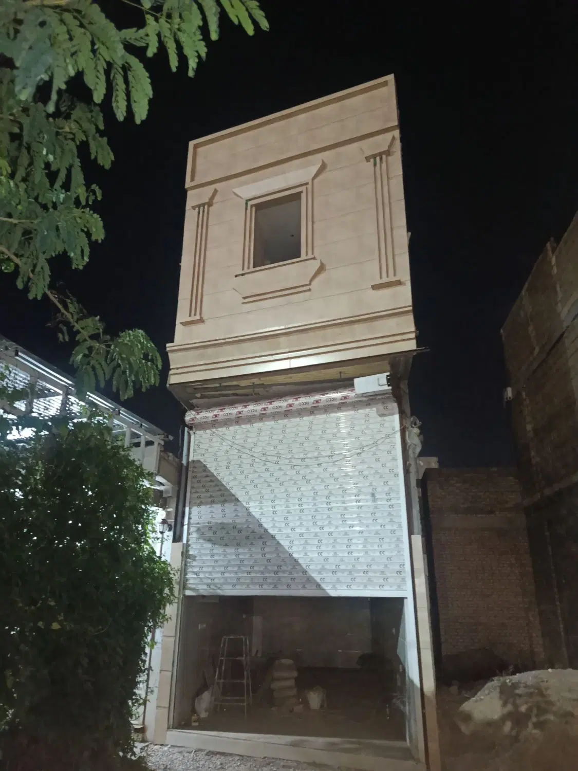 مغازه تجاری 3طبقه