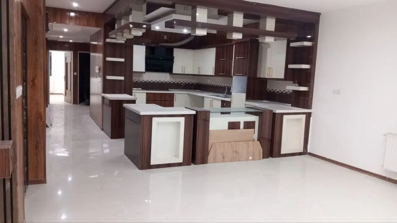 آپارتمان ۶۵متری طبقه اول  یک خواب با پارکینگ