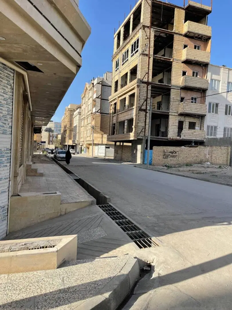 نیمه ساز 2 طبقه شهرک مطهری (هجرت)