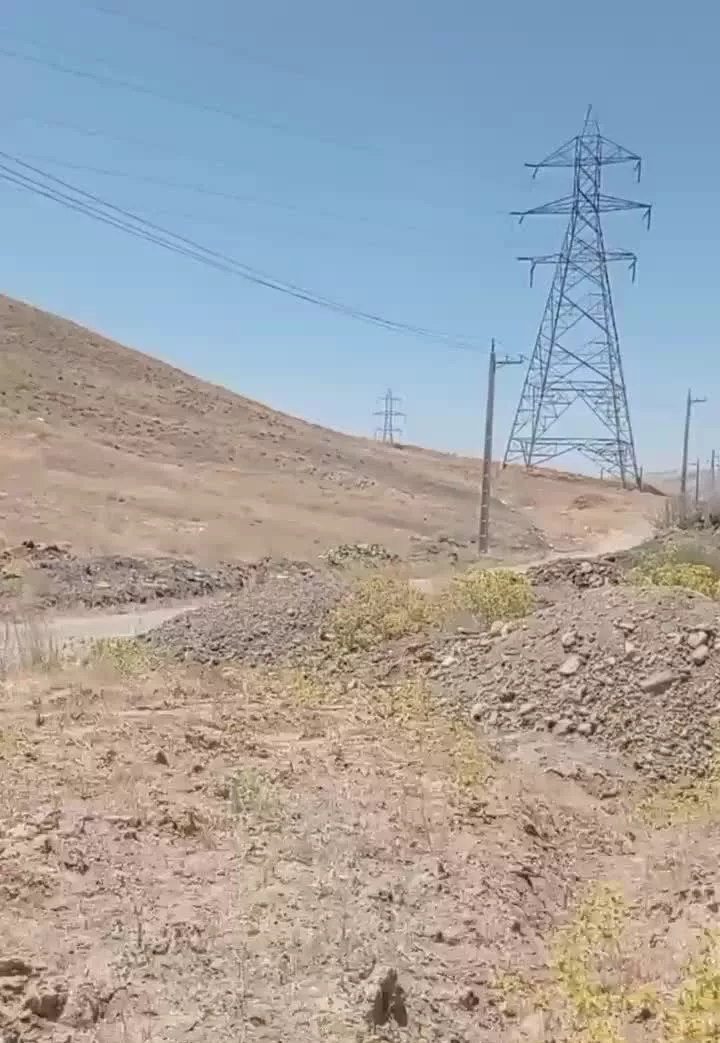زمین فروشی