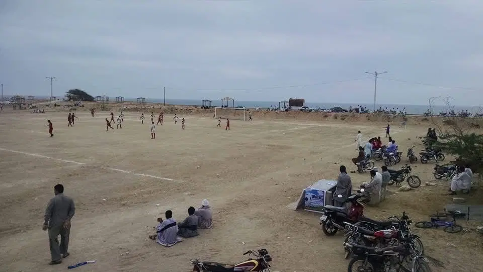 زمین شوشتری گلشهر