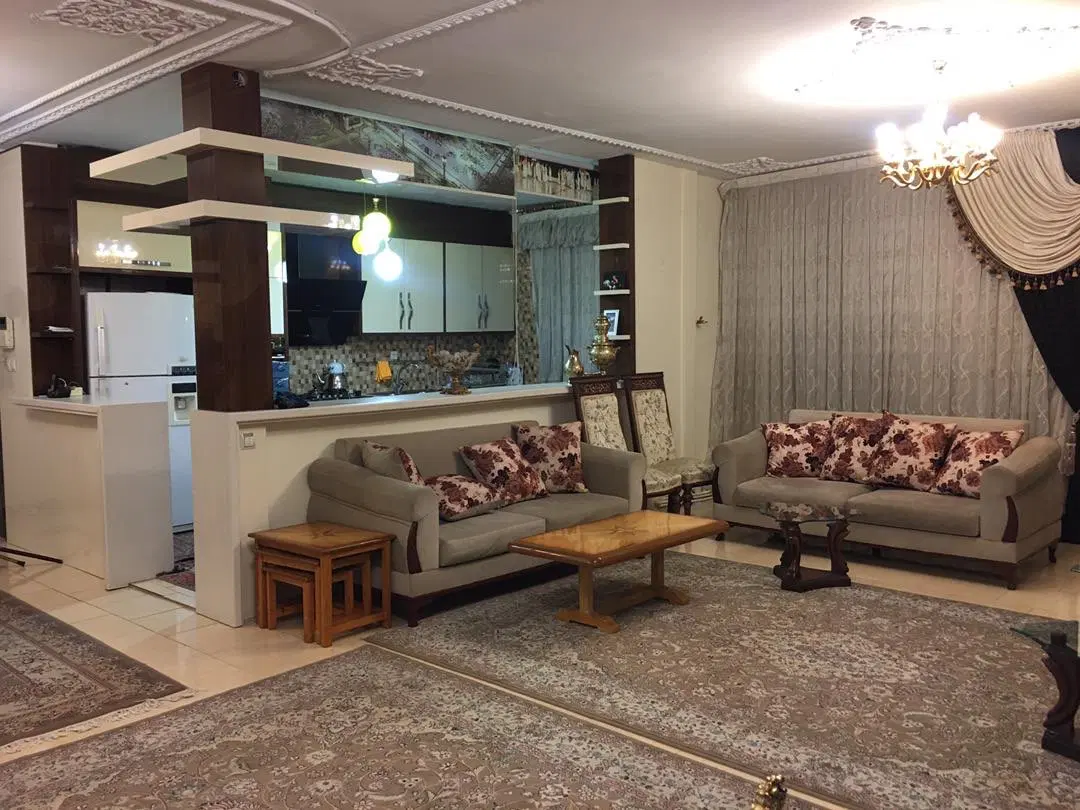 آپارتمان ۱۴۰متری تک واحدی سه خواب ابتدای برغان