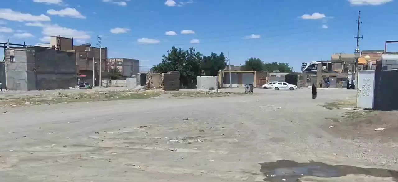 فروش زمین صد متر ملکی آماده ساخت