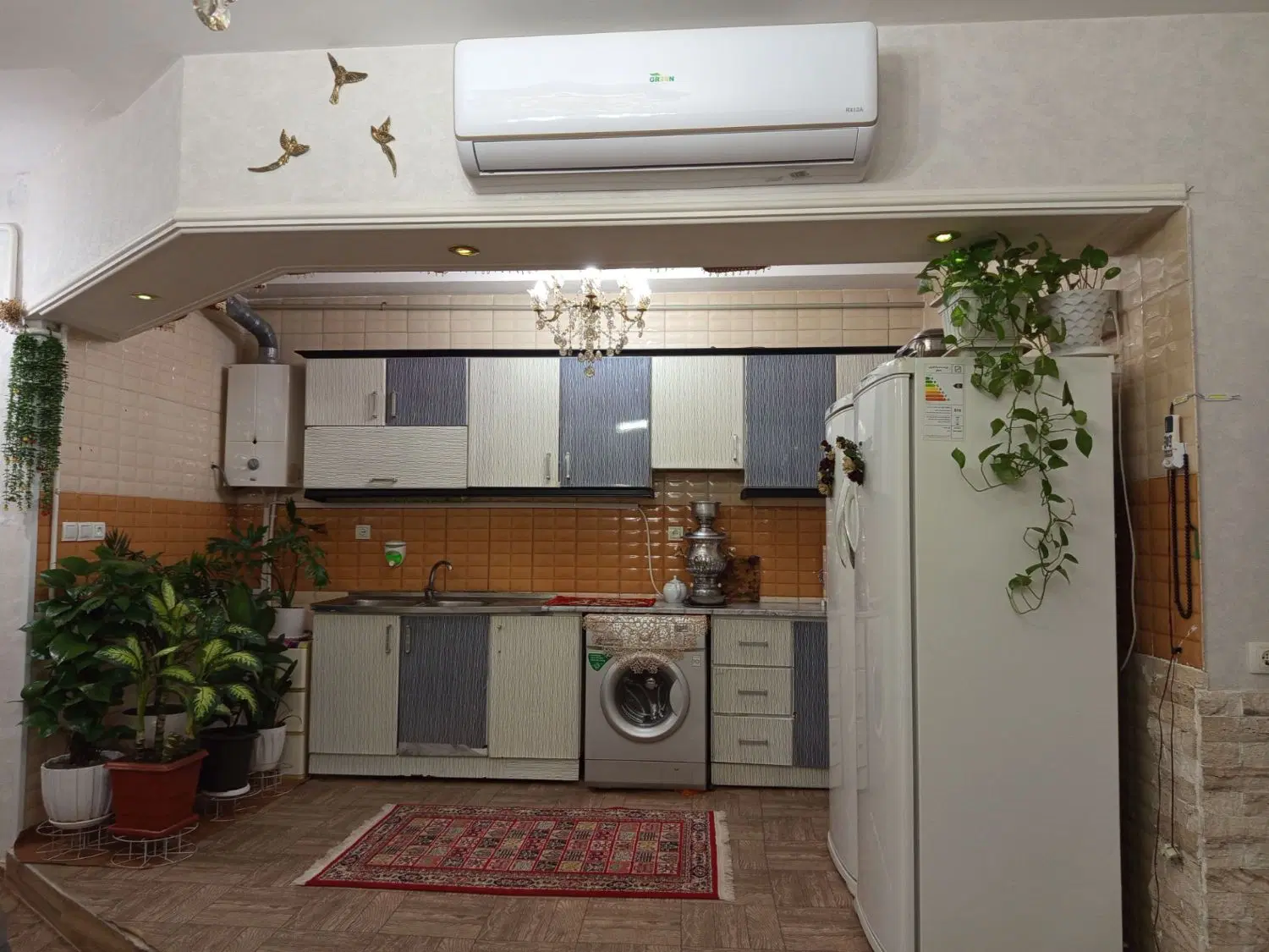 آپارتمان شیک بهارستان ۱۶