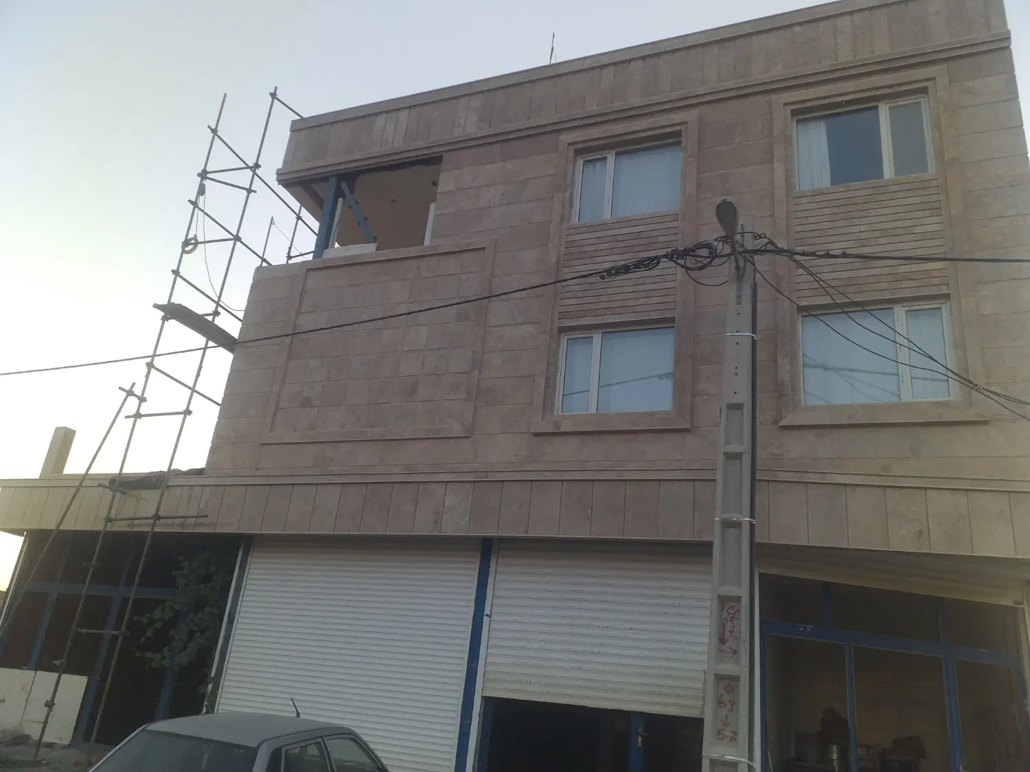 مغازه یاانباراجاره ای واقع درفاز۳بهاران