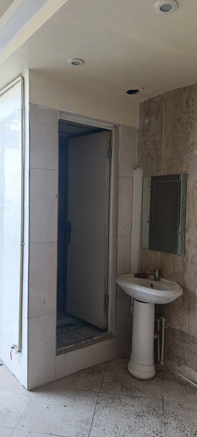 اجاره یک باب مغازه تجاری
