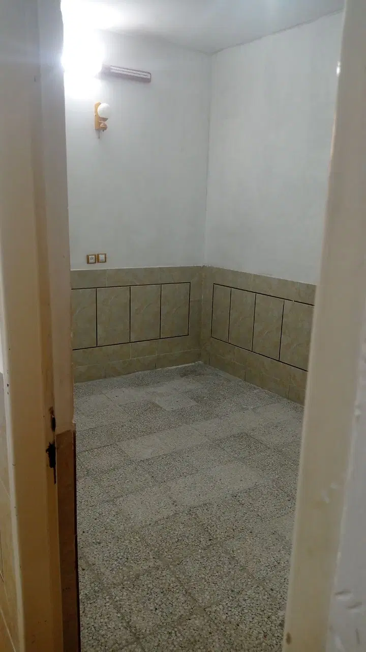منزل نقلی ی خوابه اجاره ای همکف کوچه عطار2