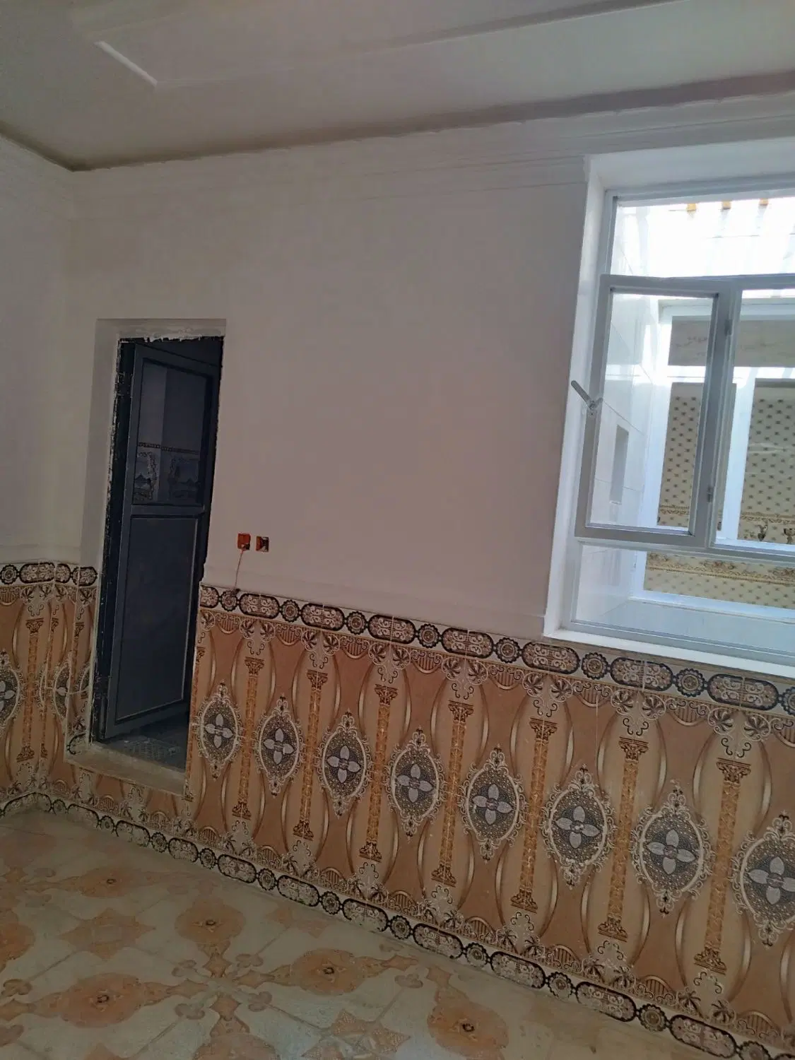 اجاره طبقه بالا راه کاملا جدا مستقل شهرک جهاد