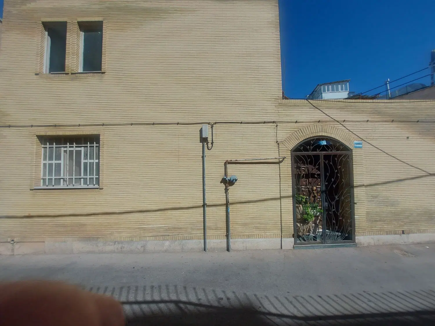 ویلایی ۱۲۶ متر مستقل ۳ خواب خیابان خلیلی