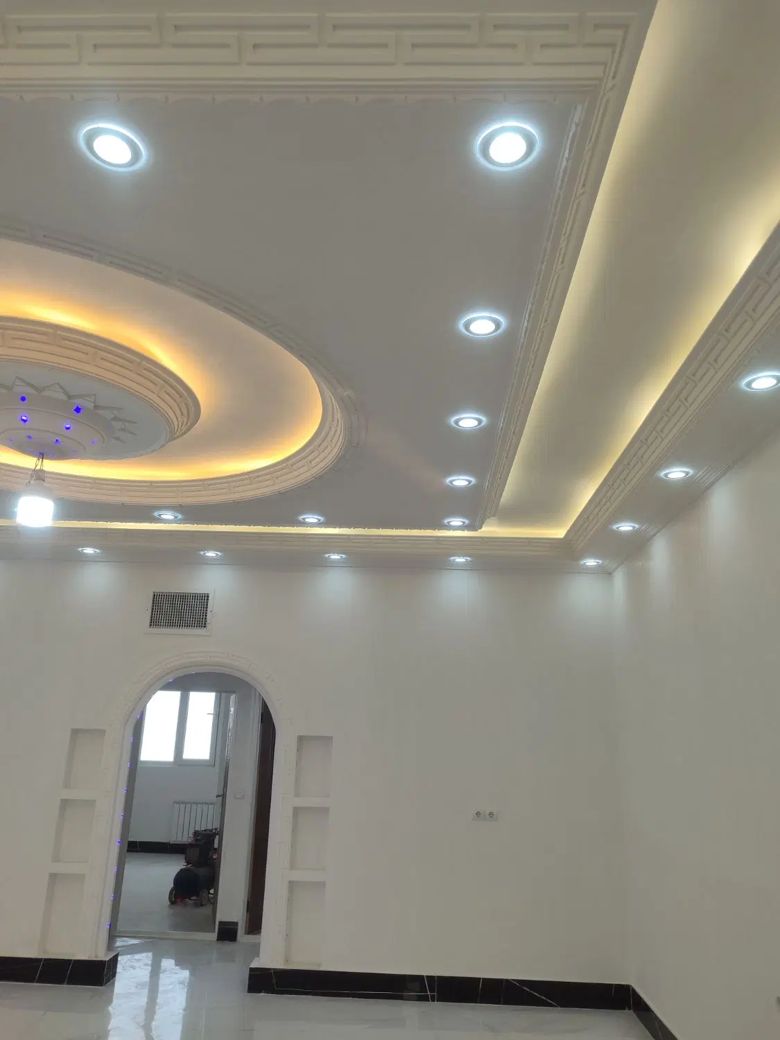 خانه خونه دررباط کریم شهرک سفیدارشترخوار