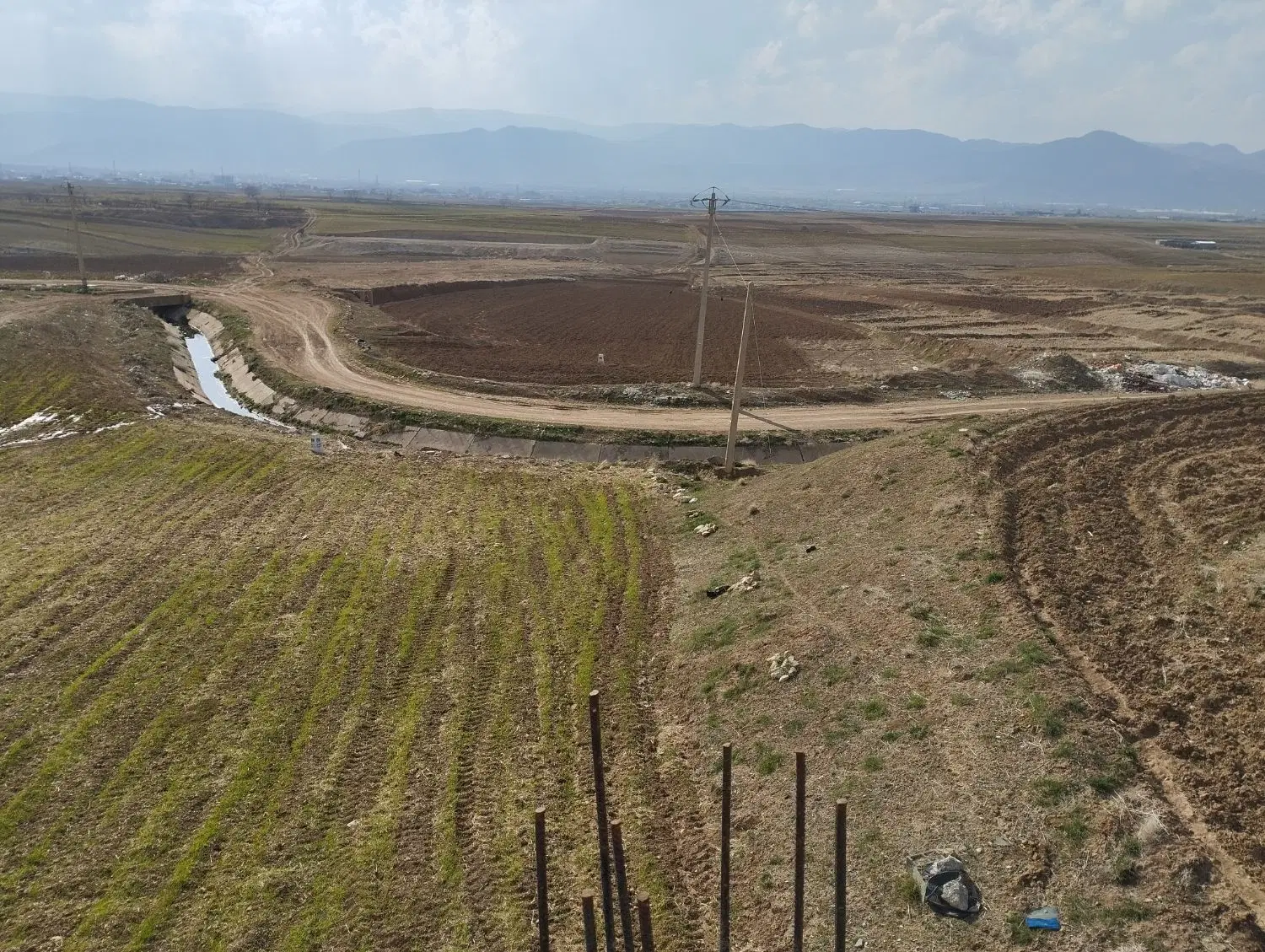 زمین سروک.فردوسی