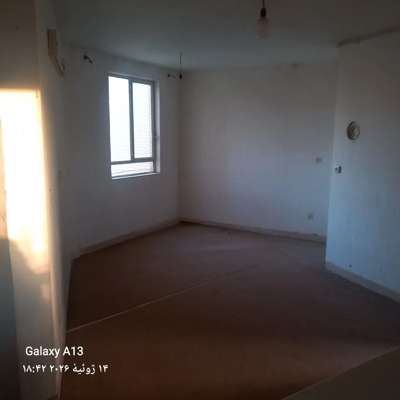 اپارتمان سینا ازادشهر ۶۵