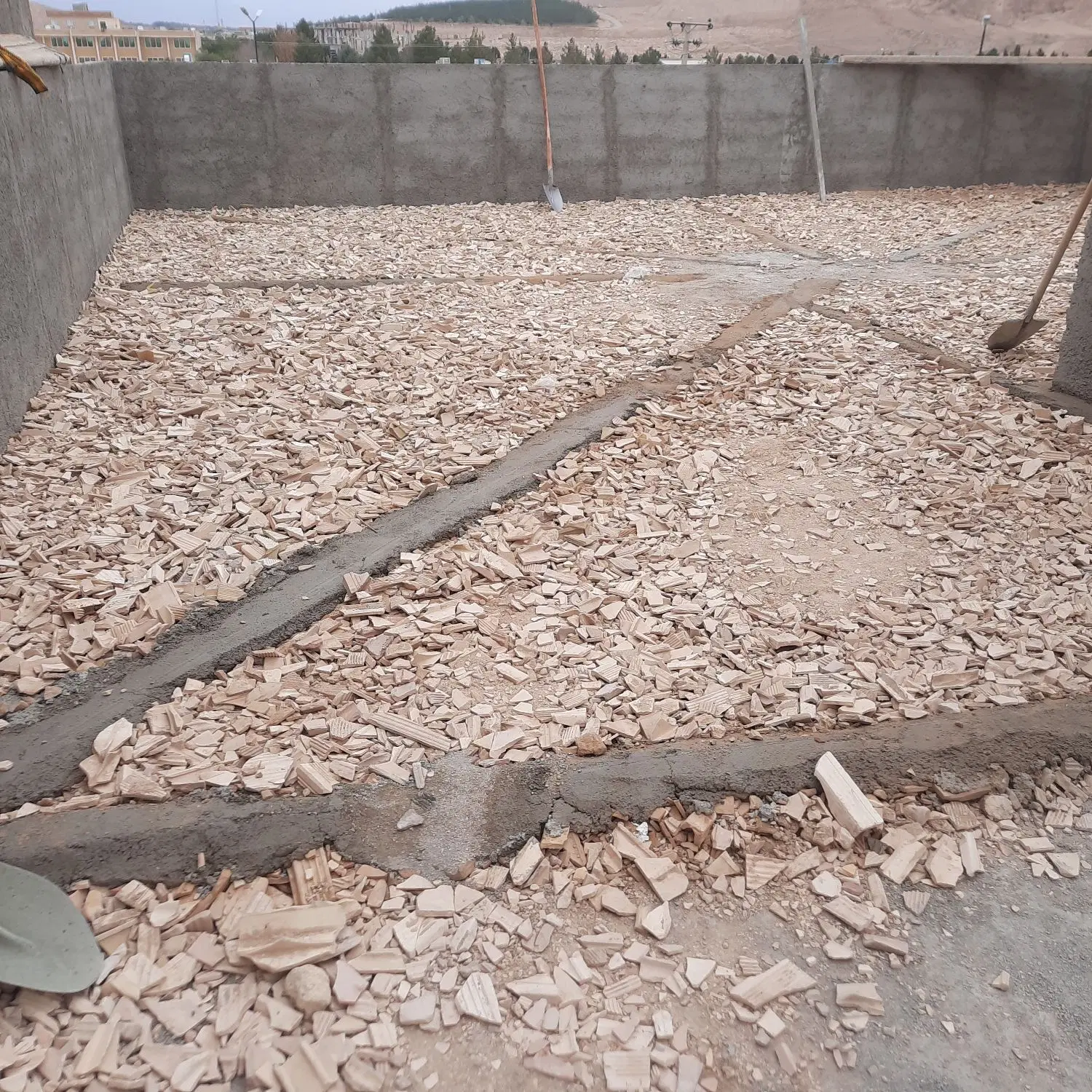 زمین تجاری در میدان حسینی