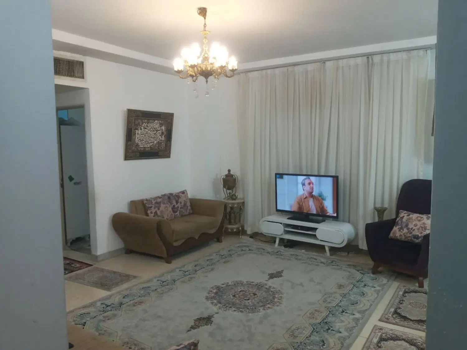 آپارتمان ۶۷ متری ، مجتمع ۱۵ خرداد