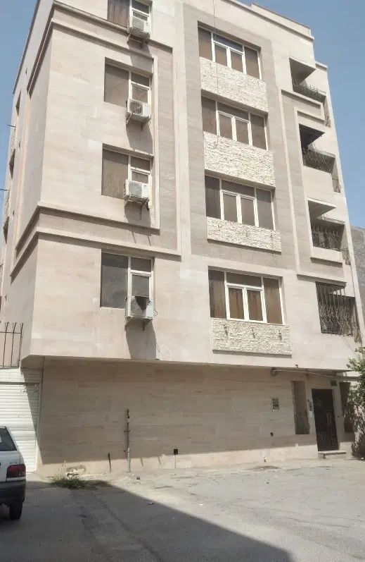 فروش آپارتمان ازادشهر