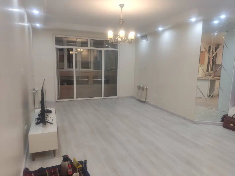 ۸۰متر _۲ خواب_ تخلیه _ شهرآرا _ فول بازسازی