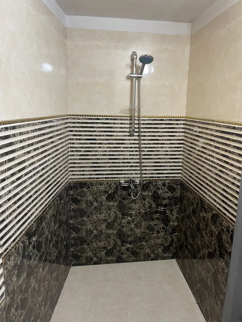 کلنگی۱۴۰ متری بر ۷