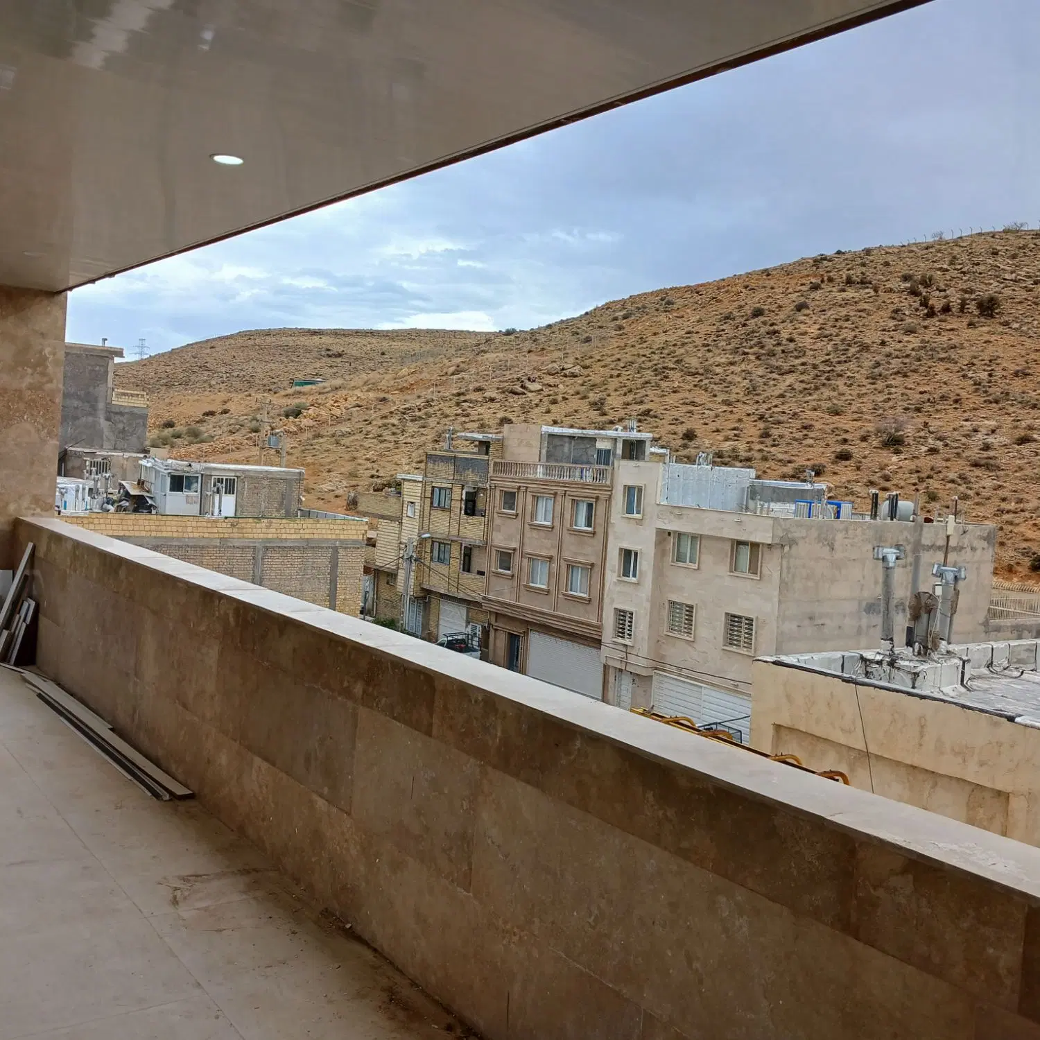 رهن کامل واحد سه خوابه