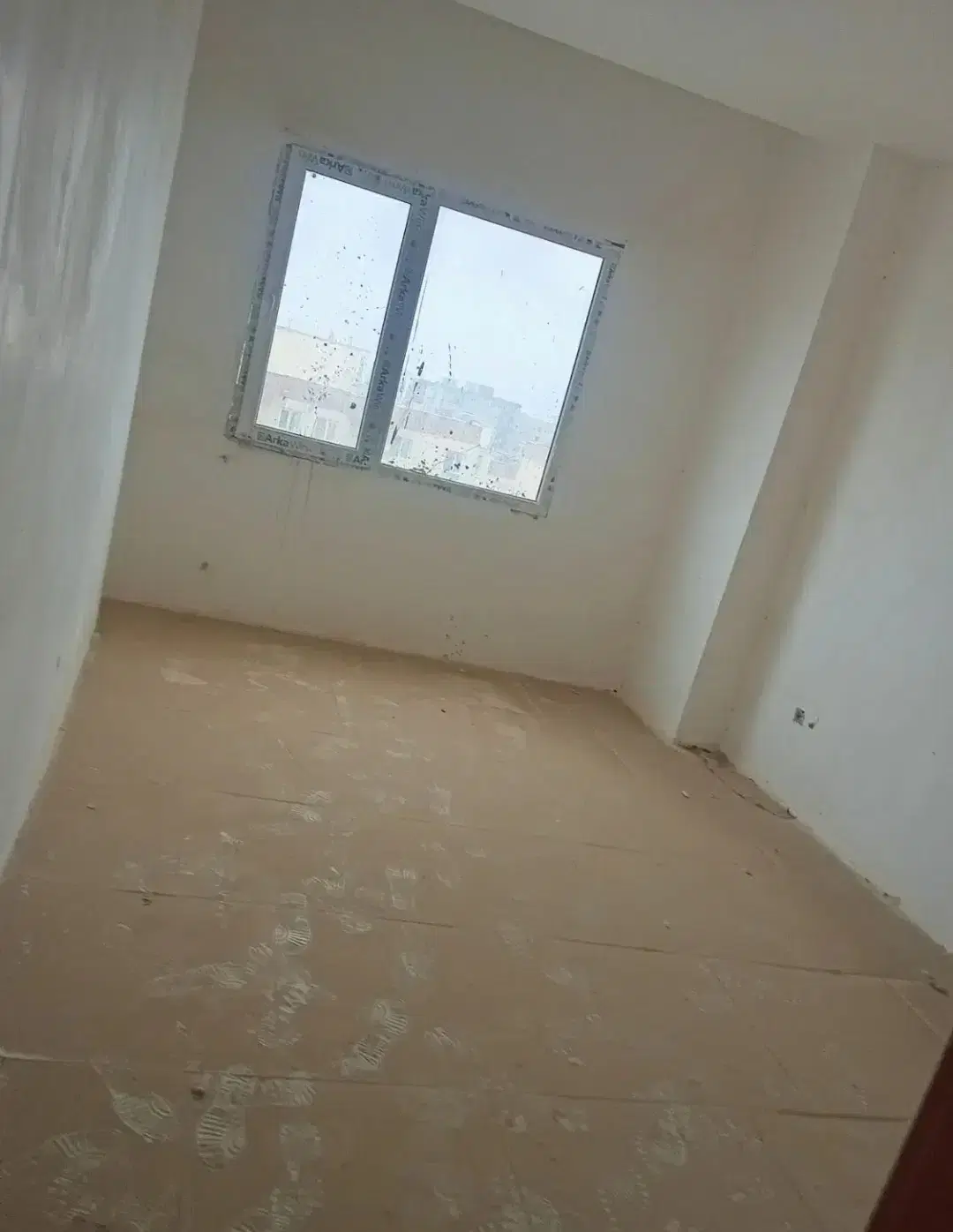 پروژه اهرام ایران 85متری