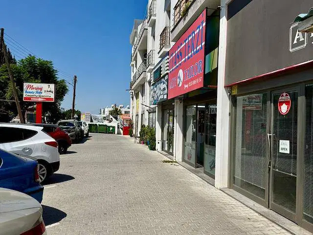 تجاری مسکونی
