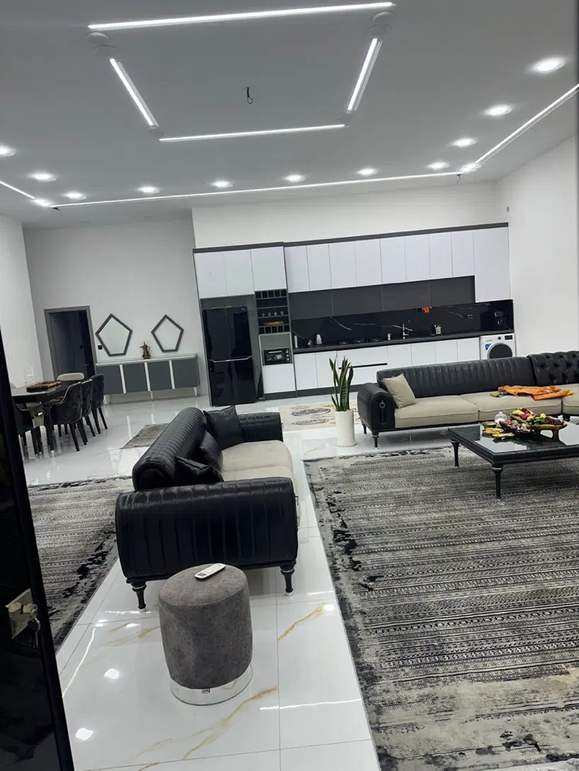 باغ ۱۰۰۰ متری شهریار فول فرنیش