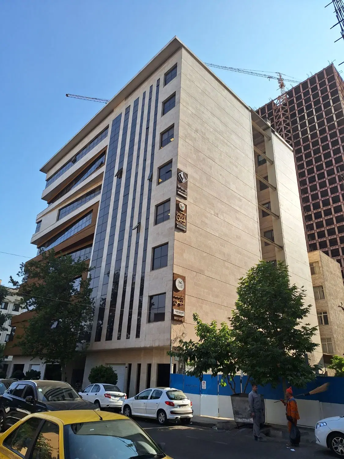 اجاره واحد ۹۰ متر سند اداری شیراز جنوبی