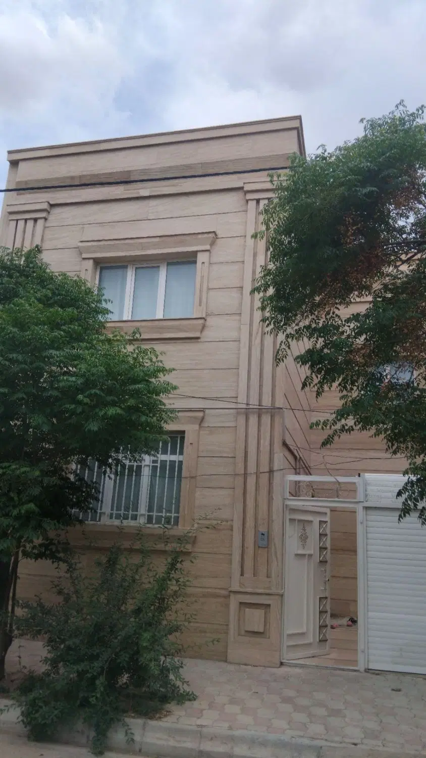 خانه ویلایی دوطبقه