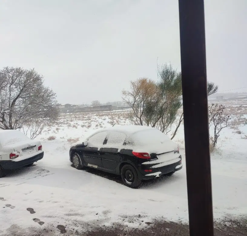 زمین داخل بافت روستای رودک - شهرستان بویین زهرا