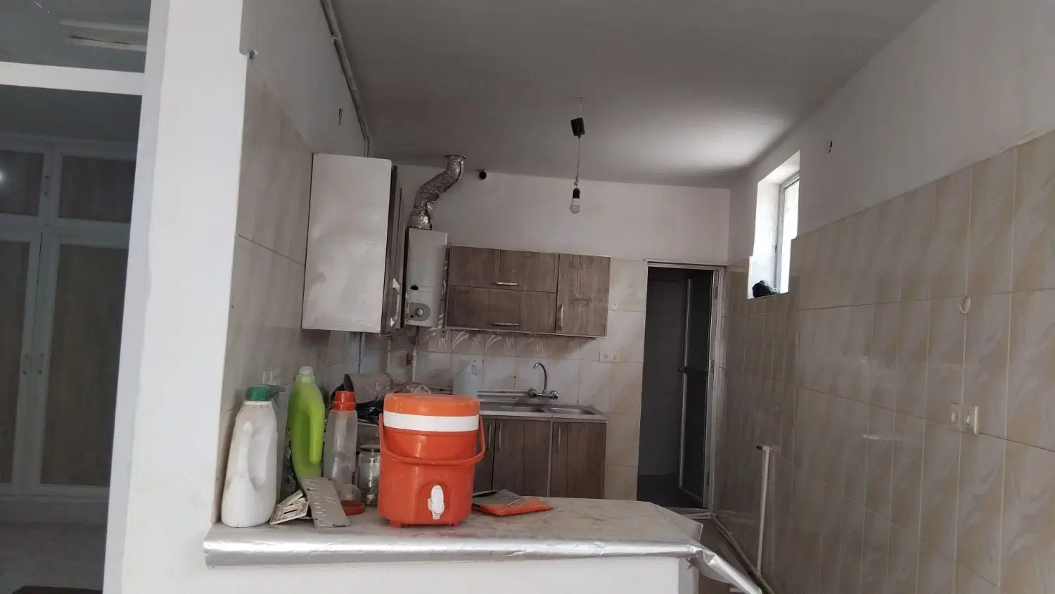 فروش   ۱۰۰ خونه ویلایی واقع امیرکبیر۱۵  گلشن ۶