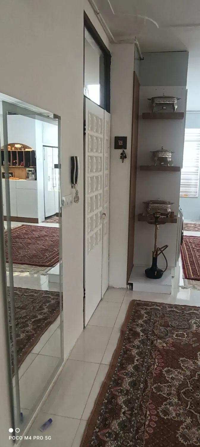 خانه ویلایی200متری دوطبقه جدا