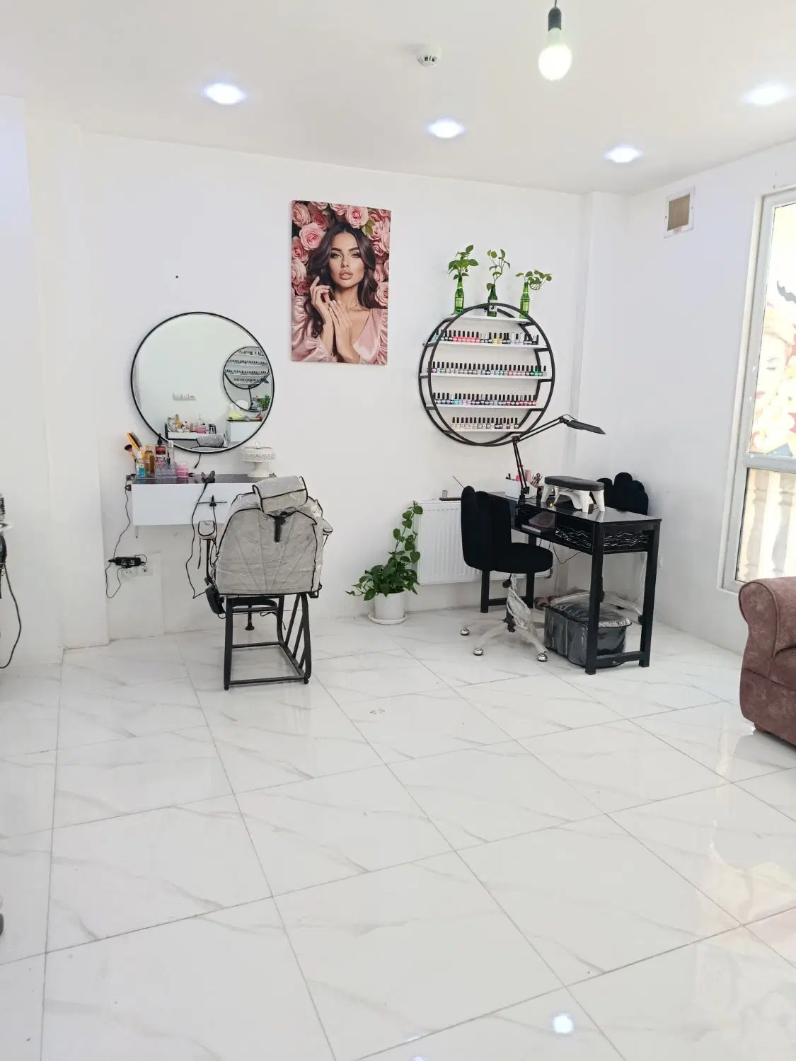 اجاره اتاق در سالن زیبایی