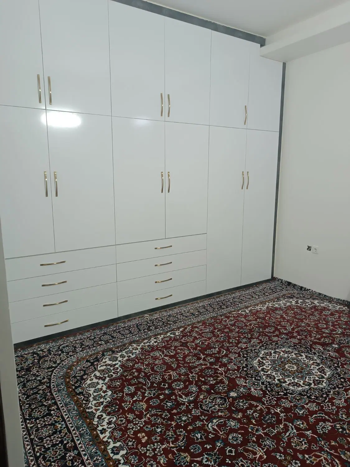 تک واحدی ۳ خواب