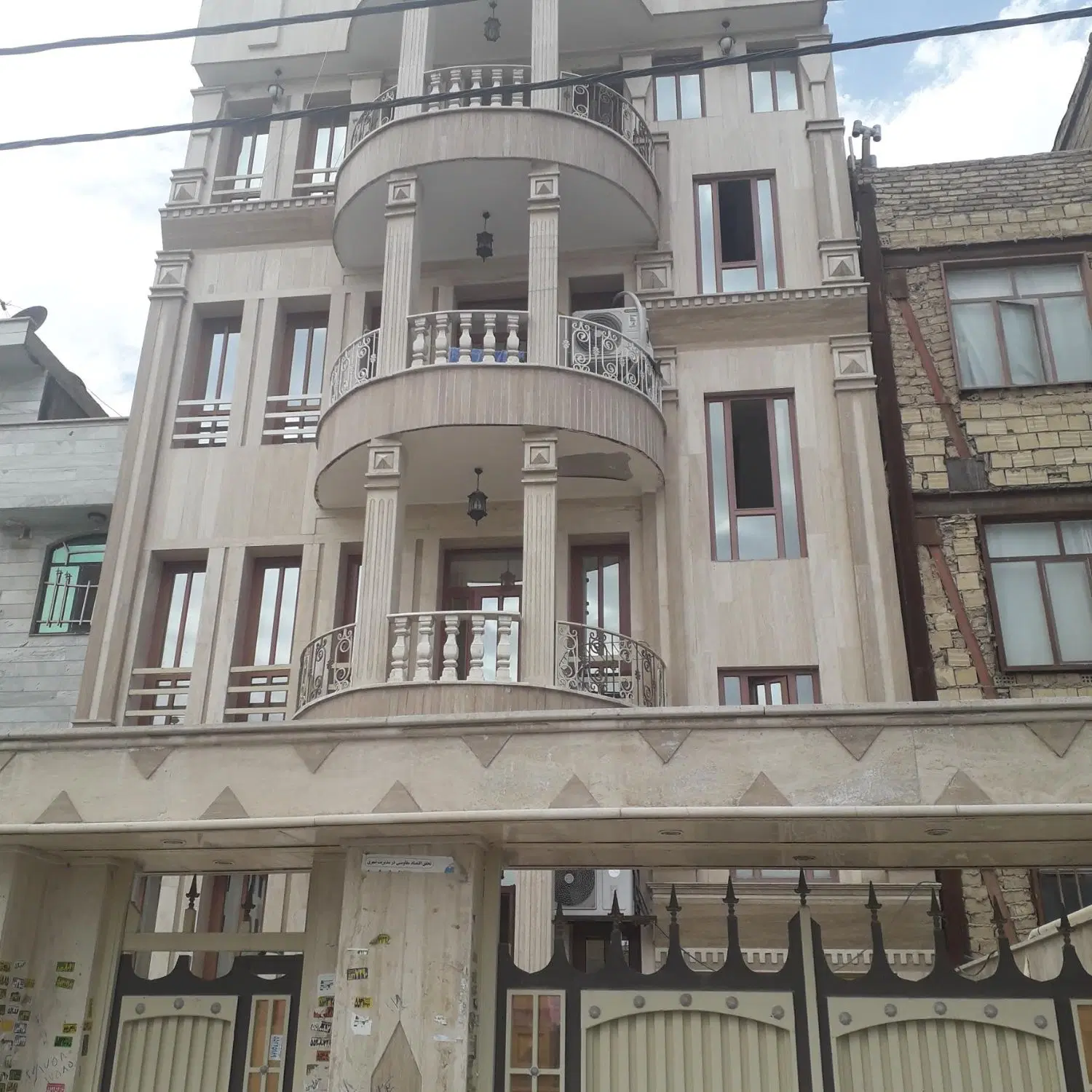 واحد ۶۰ متری در باقرشهر