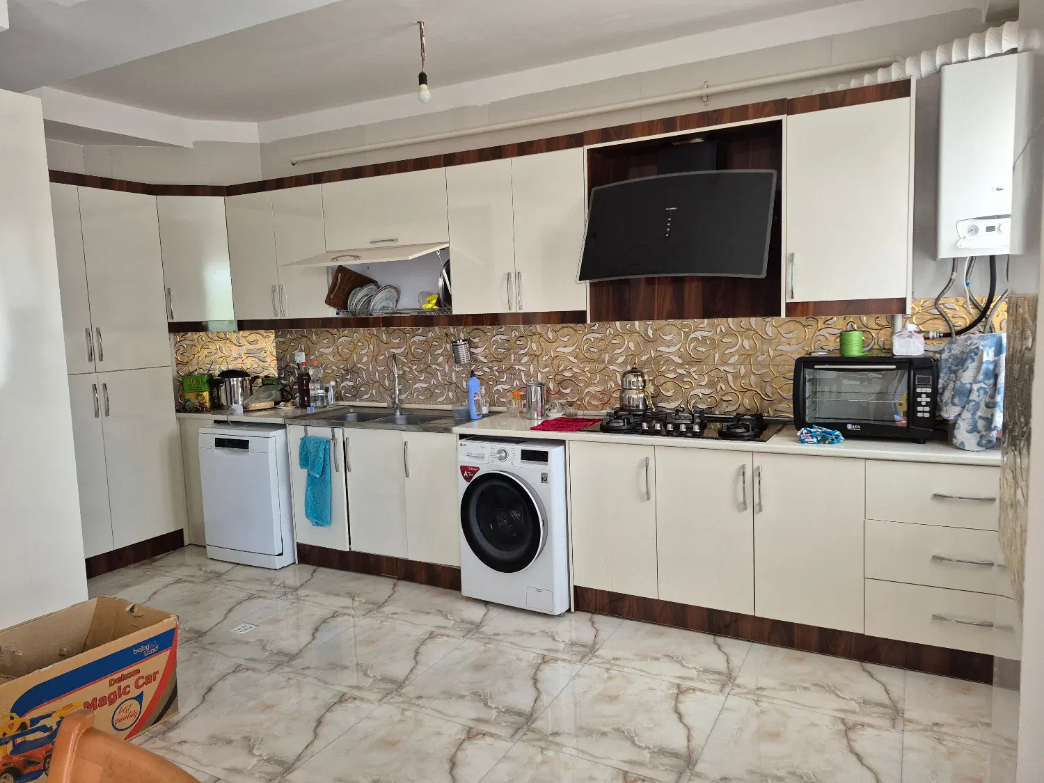اجاره آپارتمان ۳خواب 142متری