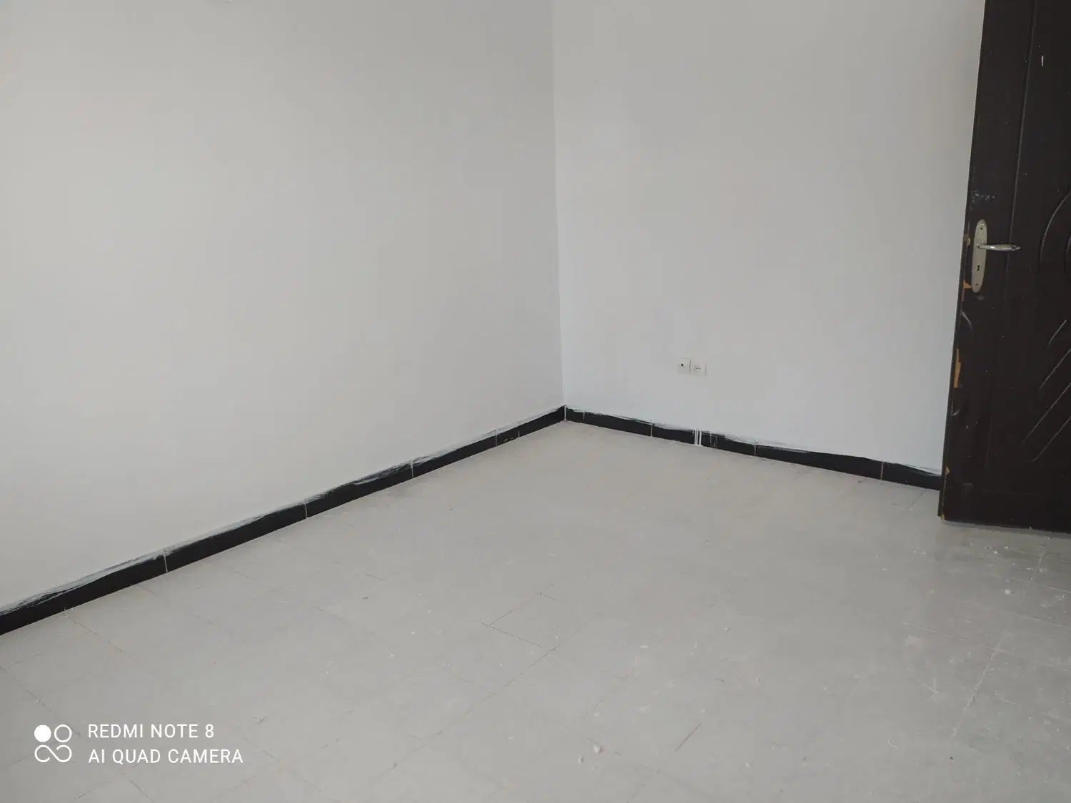تکواحدی 120 متری شخصی ساز شهرک ساحلی بدون آسانسور