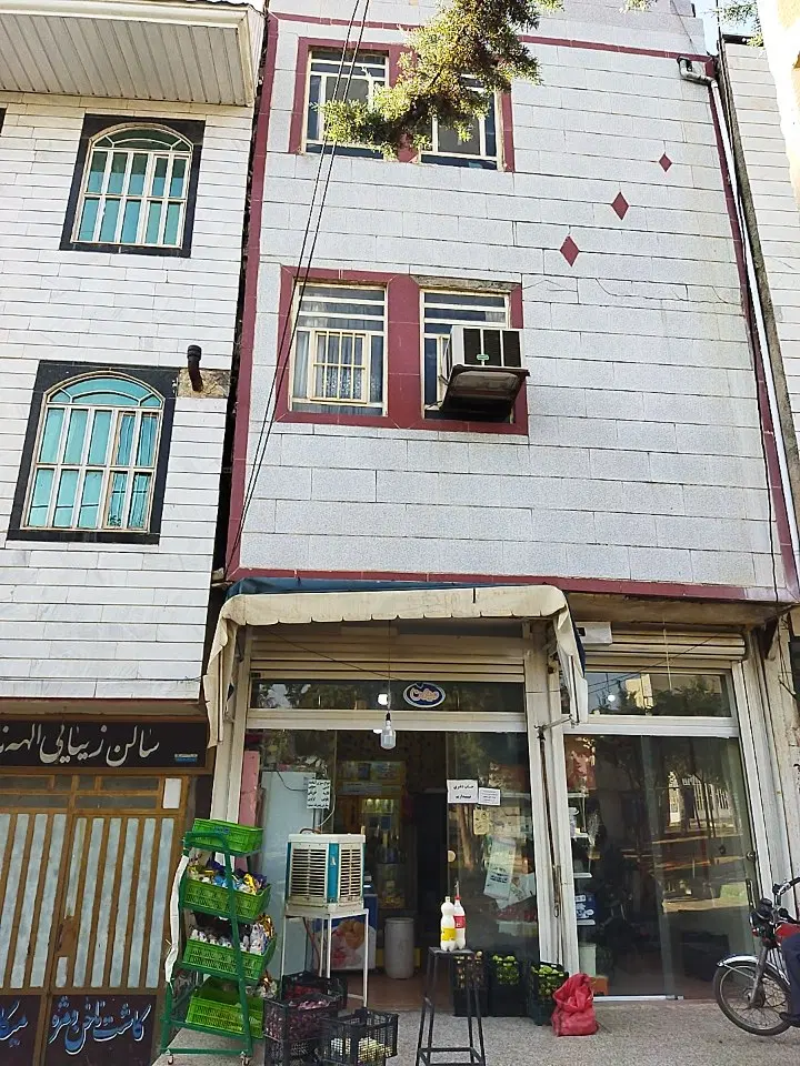 آپارتمان طبقه 2هست