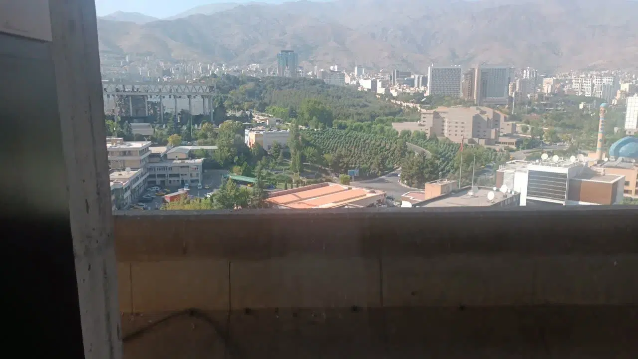 زمین ملکی حاشیه وکیل اباد معاوضه با خودرو یا نقدی