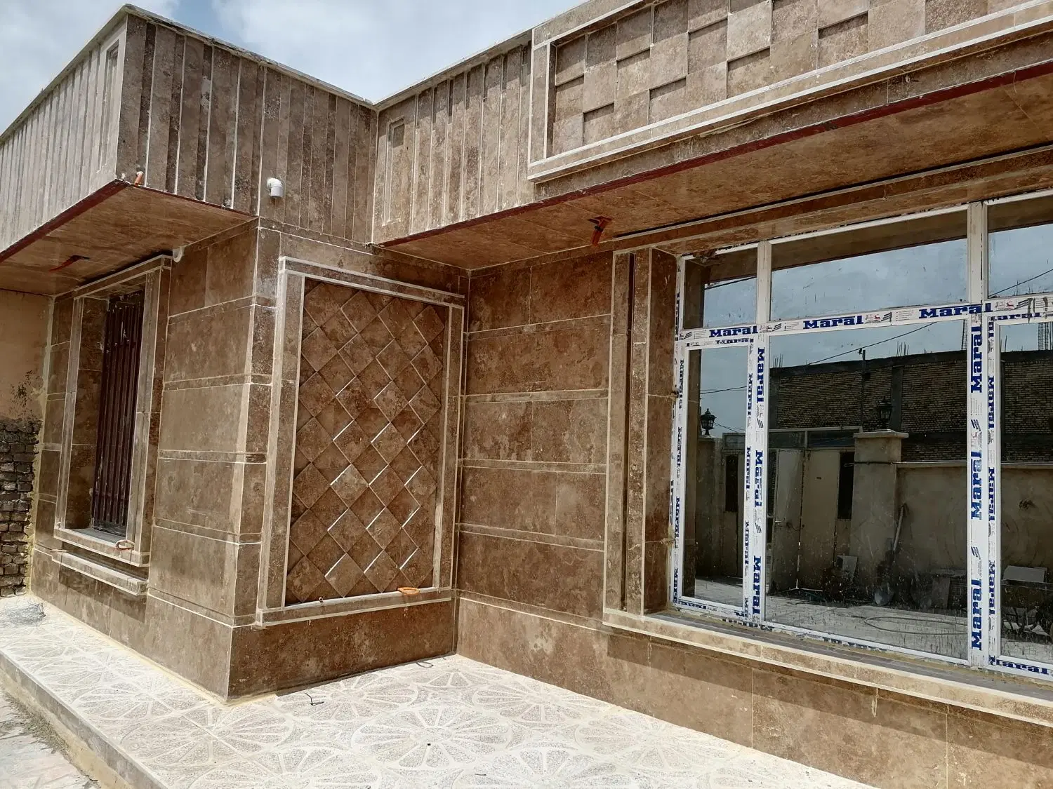 خانه ویلایی 181متر بدره ای شهرک وحدت