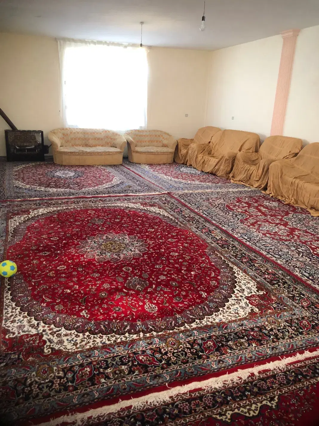 اقامتگاه بومگردی افتابگردون شیروان