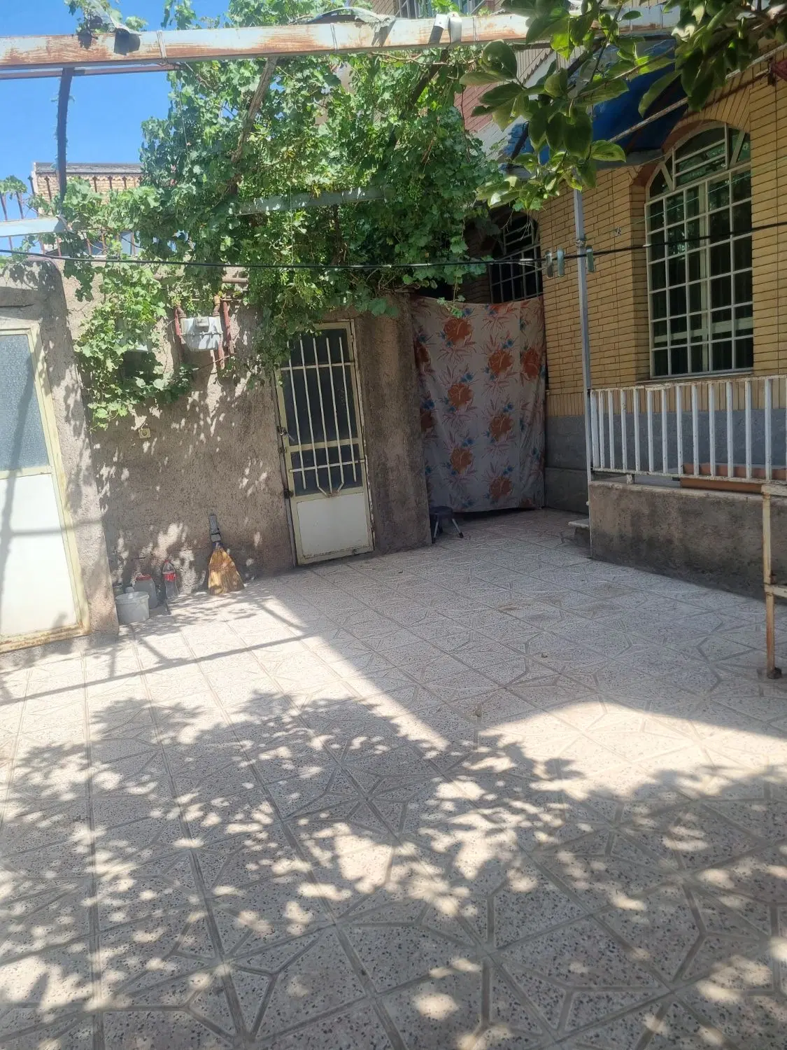 ویلایی دربست ورودی مجزا