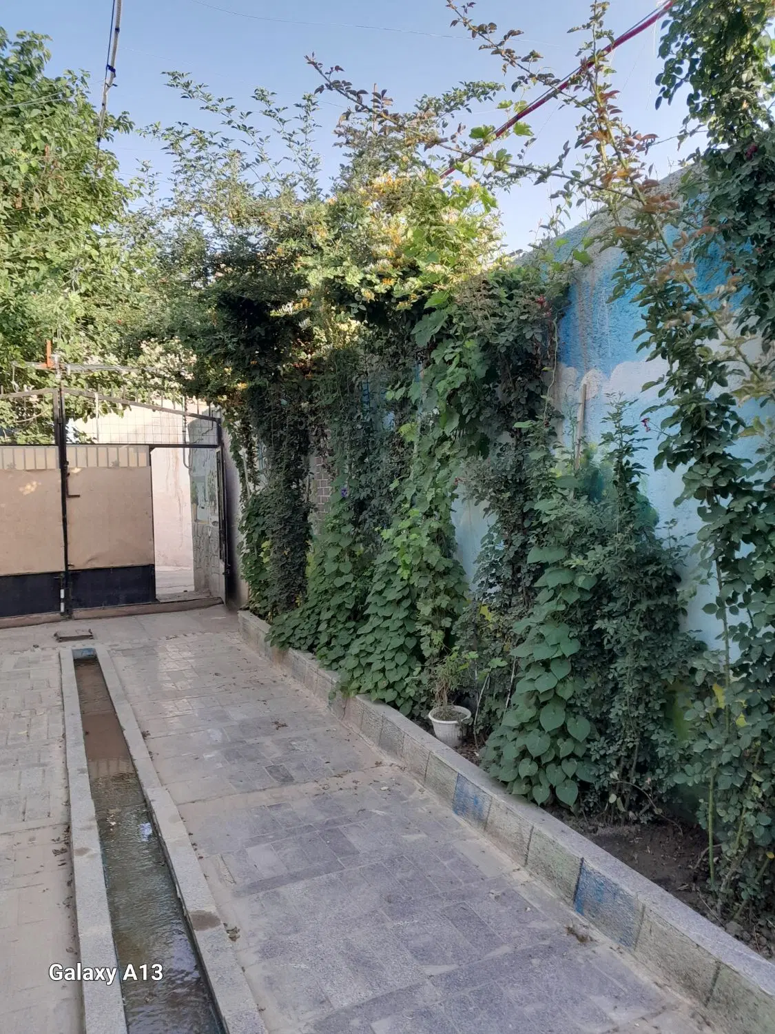 خانه ویلایی ۲۵۰ متری