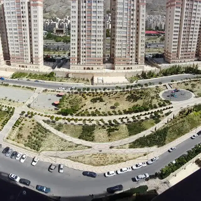 ۱۱۰ متر برج اسمان (میدان دریاچه) رهن و اجاره