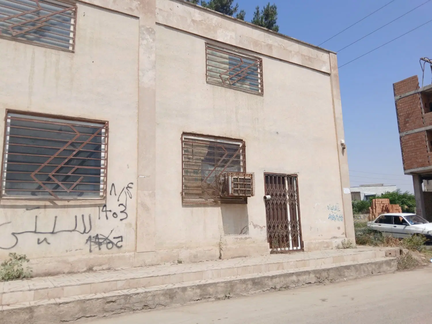 مغازه شماره ۲  مسکن مهر کاج شهرک بهارستان