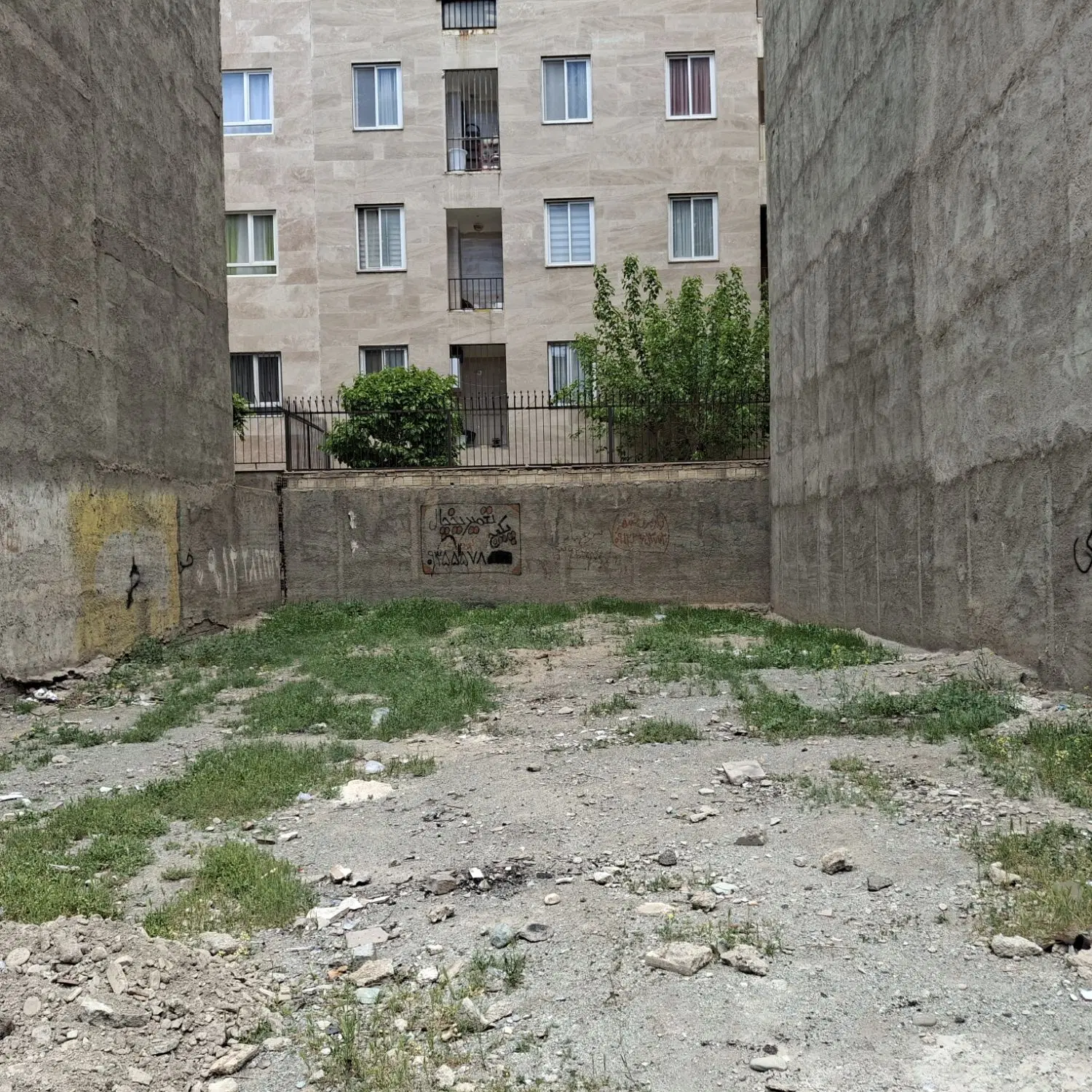 زمین مسکونی در واریانشهر  بهترین لوکیشن