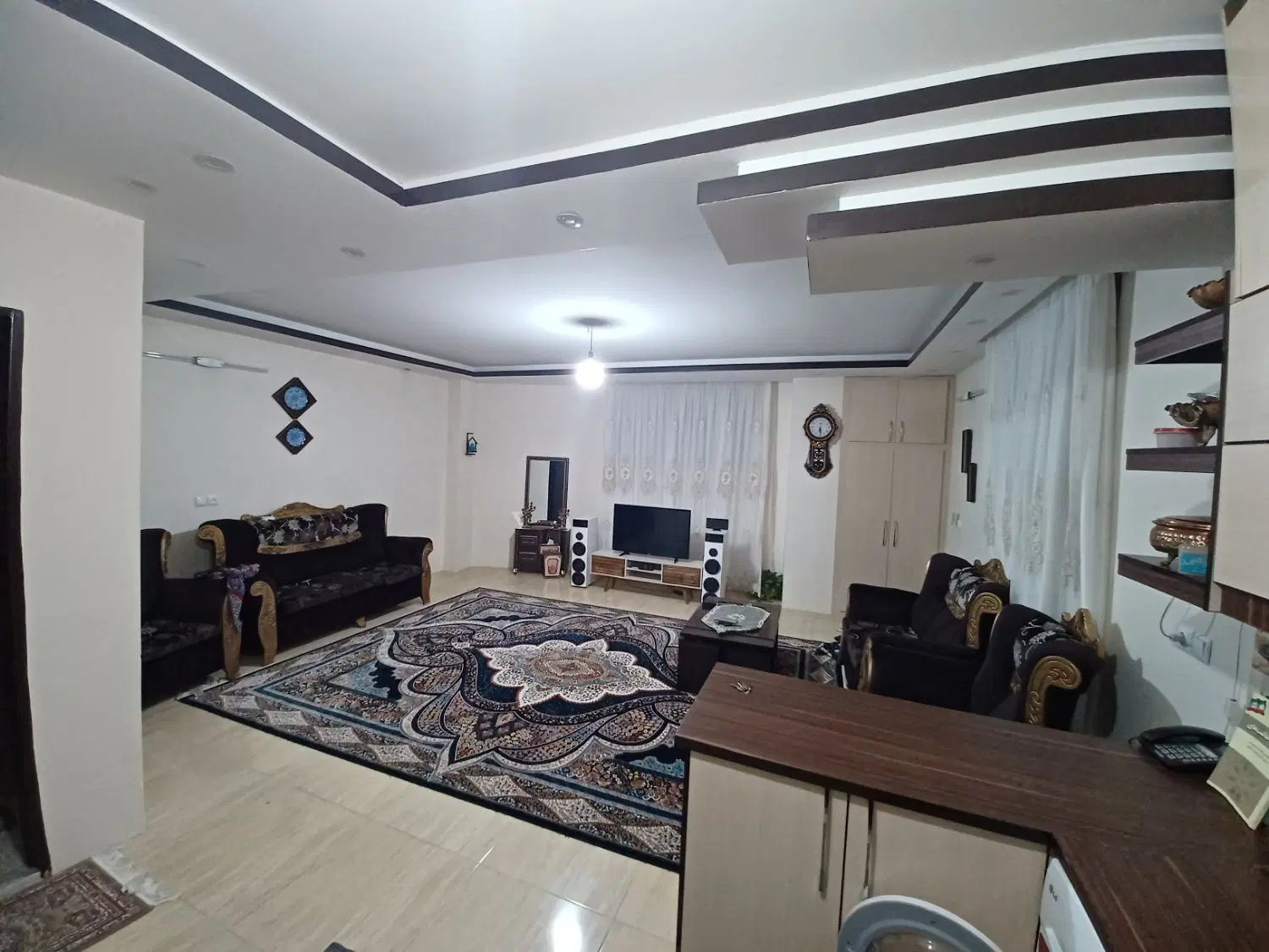 واحد ۹۰ متری